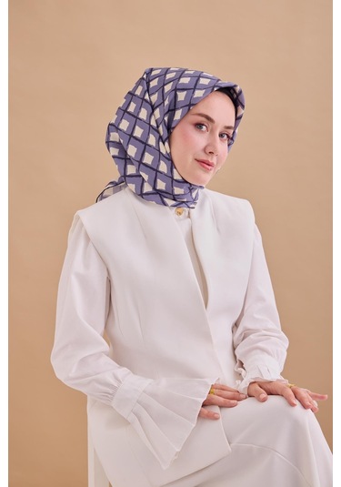 Twill İpek Eşarp 11474 - 90 X 90 / Mavi,gri,lacivert,beyaz-15 Mavi,gri,lacivert,beyaz-15