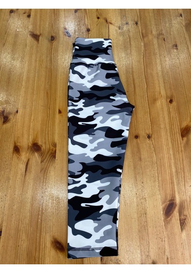 Kamuflaj Desen Toparlayıcı Spor Kapri Tayt Gri Kamuflaj