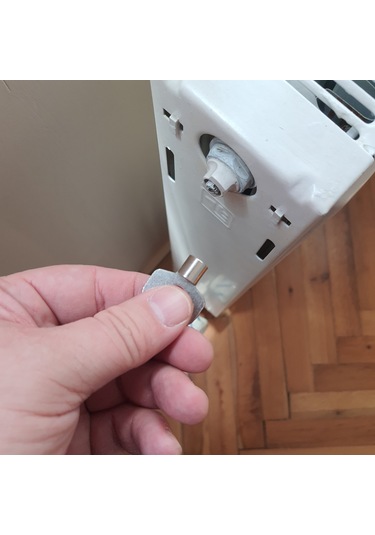 Panel Radyetör, Havlupan, Petek, Pürjör, Hava Alma Anahtarı 2 Adet Diğer