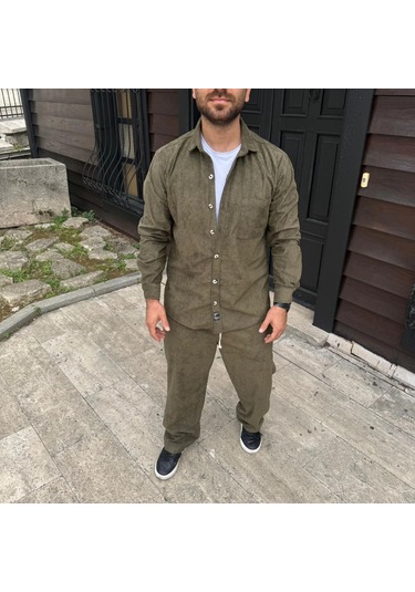 Erkek Kadife Oversize Takım - Gömlek Ve Pantolon İkili Set Füme Corduroy Şıklığı, Rahat Ve Zarif Duruş Yumuşak Dokulu Kadife Kumaş, Düğmeli Gömlek Üst Ve Lastikli Pantolon Alt Parça İle Gün Boyu Konfor- Haki Çok Renkli Erkek Kadife Oversize Takım - Gömlek Ve Pantolon İkili Set Füme Corduroy Şıklığı, Rahat Ve Zarif Duruş Yumuşak Dokulu Kadife Kumaş, Düğmeli Gömlek Üst Ve Lastikli Pantolon Alt Parça İle Gün Boyu Konfor- Haki Çok Renkli