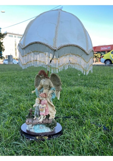 Melek Figürlü Antika Abajur 65 CM Hafif Kusurlu