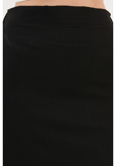 Lela Yüksek Bel Yırtmaçlı Dar Kesim Midi Bayan Etek 5865600 Siyah