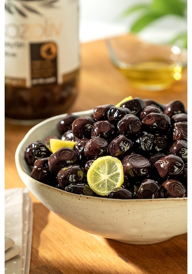 Kozoliv Gemlik Çeşidi Yağlı Siyah Zeytin Cam 650 G