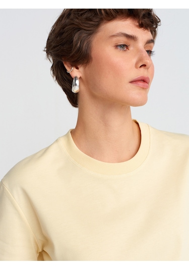 Dilvin 30312 Dekoratif Dikişli Bisiklet Yaka Tshirt-açık Sarı Açık Sarı