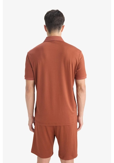 DeFacto Slim Fit Dar Kesim Polo Yaka Dokulu Kısa Kollu Krinkıl Tişört E1222AX25SMBN312