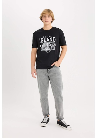 DeFacto %100 Pamuk Regular Fit Bisiklet Yaka Baskılı Kısa Kollu Tişört D9353AX25SPBK81 DeFacto %100 Pamuk Regular Fit Bisiklet Yaka Baskılı Kısa Kollu Tişört D9353AX25SPBK81