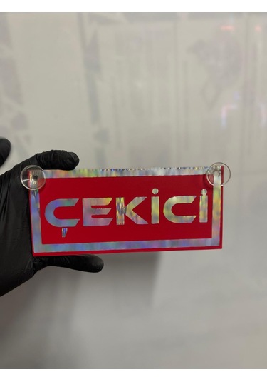 Kırmızı Renk Üzeri Hologram Çekici Reis Yazılı Vantuzlu Cam Süsü