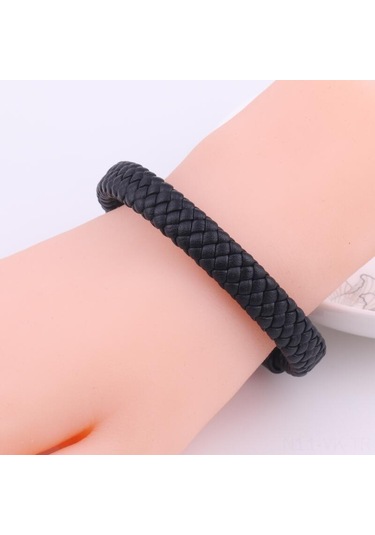 Vkemall Erkekler İçin Siyah Klasik Deri Bileklik - Magnet Kapanlı, Dayanıklı, Moda Aksesuarı Diğer