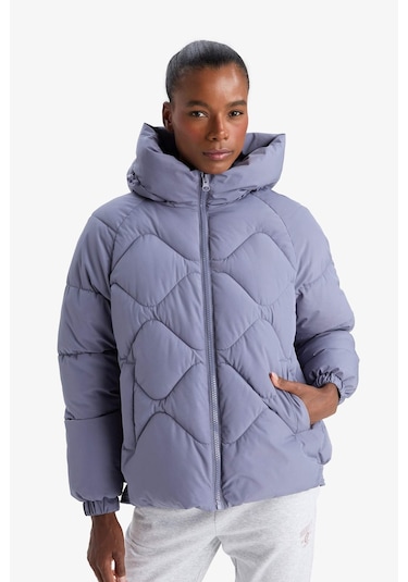 Defacto Defactofit Su İtici Oversize Fit Geniş Kalıp Kapüşonlu Fermuarlı Cepli Şişme Mont E9260ax25aupr492 Mor-pr492