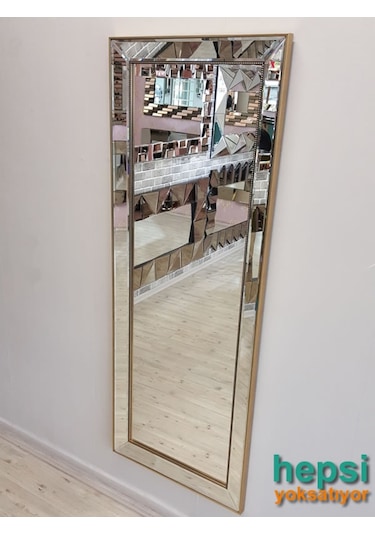 Ayna Çerçeveli Model Eskitme Altın Renk Boy Aynası Altın