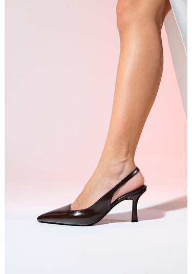 Luvishoes Flem Kahve Cilt Kadın Sivri Burun Arkası Açık İnce Topuklu Ayakkabı Kahverengi
