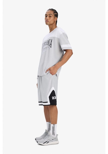 DeFactoFit Hızlı Kuruyan Oversize Geniş Kalıp Sporcu Kısa Paça Şort E4128AX25SMGR91 DeFactoFit Hızlı Kuruyan Oversize Geniş Kalıp Sporcu Kısa Paça Şort E4128AX25SMGR91