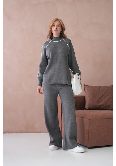Kadın Dik Yaka Yarım Pat Fermuar Yırtmaçlı Kazak Pantolon İkili Triko Takım Gri