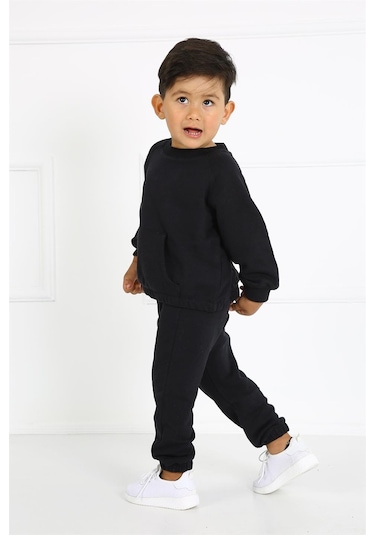 Luess Cep Detaylı Organik Pamuk Oversize Kesim Çocuk Alt Üst Takım - Siyah Luess Cep Detaylı Organik Pamuk Oversize Kesim Çocuk Alt Üst Takım - Siyah