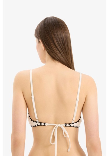 DeFacto Regular Fit Bürümcük Bikini Üstü-Fall in Love E0306AX25SMWT16 DeFacto Regular Fit Bürümcük Bikini Üstü-Fall in Love E0306AX25SMWT16