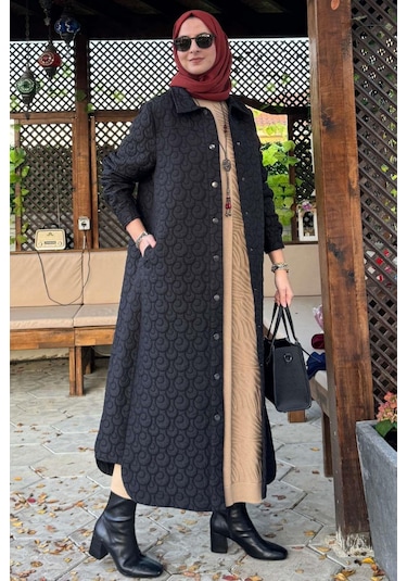 Rabia Şamlı Kapitone Kap Siyah Çok Renkli