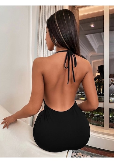 Siyah Sırt Dekolteli Mini Elbise