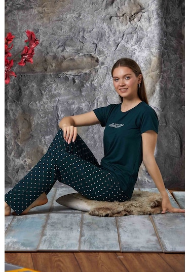 Lukitus Sıfır Yaka Kısa Kol Milan Kumaş Kadın Pijama Takımı Yeşil