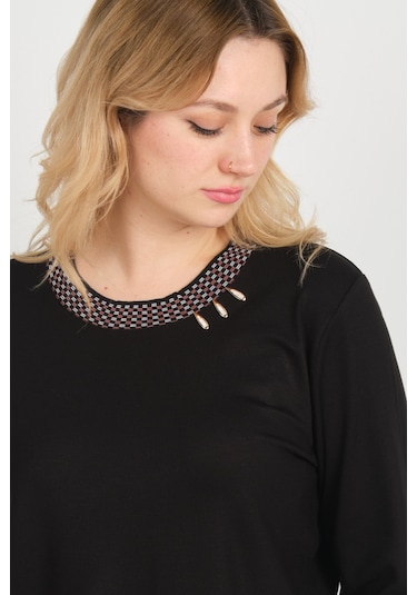 Detay Triko Kadın Yakası Ve Tek Kolu Desenli Taşlı Metal Aksesuarlı Anne Bluz 5714 Siyah Siyah