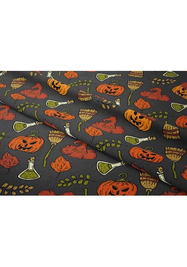 Happy Halloween Şapkalı Balkabağı, Süpürge, Yaprak