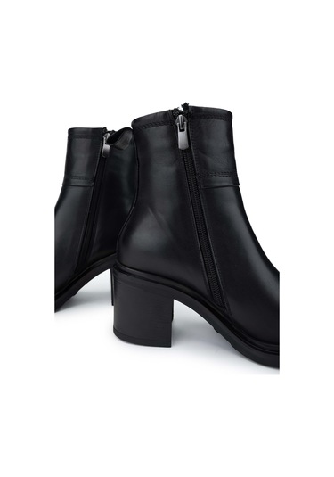 Tamer Tanca Kadın Hakiki Deri Siyah Deri Topuklu Bot 1066 3401 Bn Bot Sk24-25 Sıyah Dr Siyah