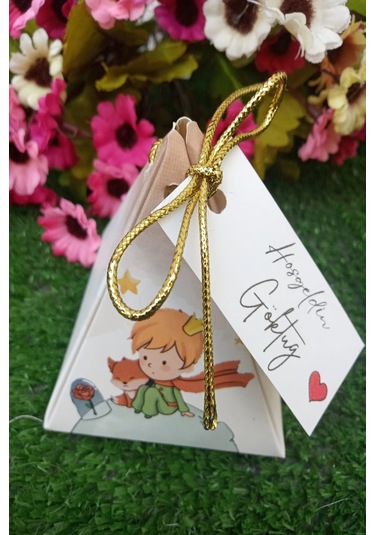 30 Adet Gold İpli Küçük Prens Piramit Kutu - Lokum Kutusu -