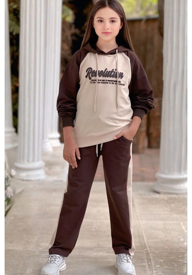 Yazı Desenli Kapşonlu Kahverengi Renk Kız Çocuk Takım Kahverengi