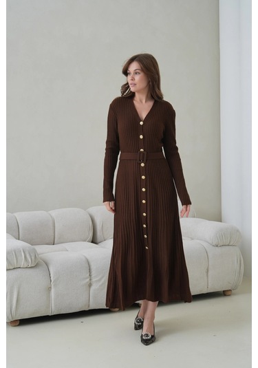 Kadın V Yaka Ful Düğme Kapama Kemer Detay Maksi Boy Fitilli Triko Elbise Kahve
