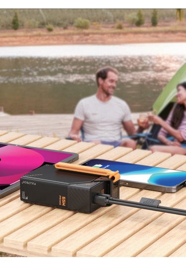 Fulltech Fp43 20000mah 65w Süper Hızlı Şarj Powerbank Lcd Akıllı Ekran, Dahili Usb-c Kablo, 2 Usb- Siyah