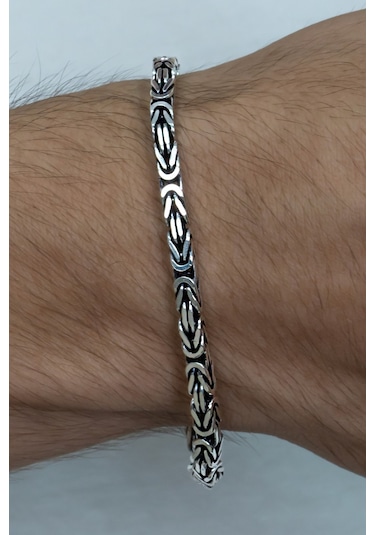 Takı Dükkanı 925 Ayar Gümüş Erkek Bileklik Kare Kral Model 3,9mm Genişlik 21cm Uzunluk msb09