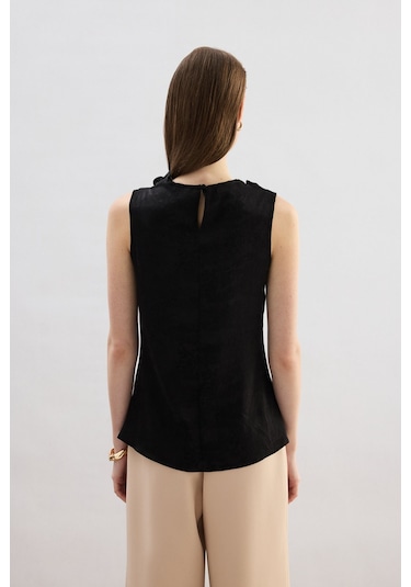 Sateen Degaje Yaka Bluz - Siyah-136752 Siyah