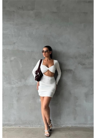 Dip Moda Kadın Beyaz Sırt Ve Göğüs Dekolteli Mini Elbise Dpnbdf079 BEYAZ