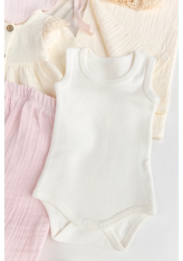 Müslin %100 Pamuklu 8 Li Kız Bebek Hastane Çıkışı Bebek Takımı Yeni Doğan Set