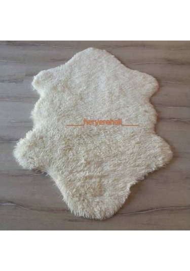 Yamalı Home Tavşan Tüyü Krem Post Halı 80 x 140 Cm
