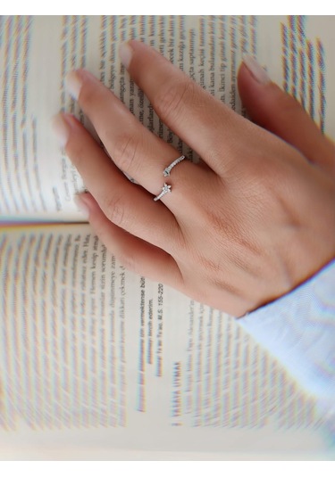 Zirkon Taşlı Yıldız Model Ayarlanabilir Silver Gümüş Renkli Yüzük Silver