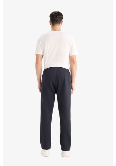 Defacto Regular Fit Beli Bağcıklı Cepli Düz Paça Kalın Eşofman Altı D7836ax25aunv91 Lacivert