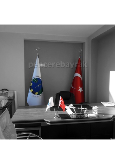 Makam Türk Bayrağı + Krom Kaplama Direk +