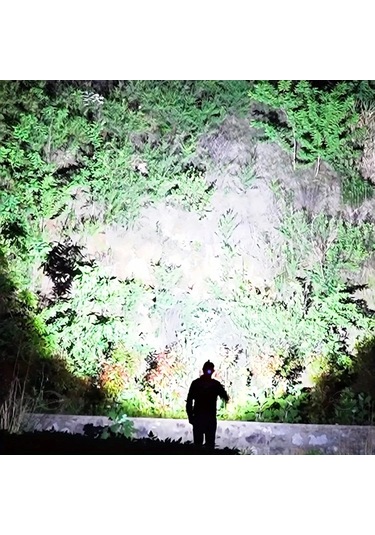 Xuweiwei Yüksek Güçlü Xhp160 Şarj Edilebilir 18650 Pil Led El Feneri 5 Mod 16 Çekirdekli Açık Bakır - Siyah