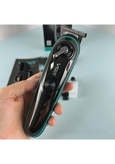 Vgr V-075 Digital Göstergeli Usb Şarjlı Profesyonel Tıraş Makinesi