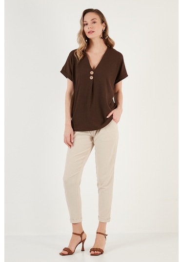 Lela Düğme Detaylı V Yaka Bayan Bluz 5865567 Kahve