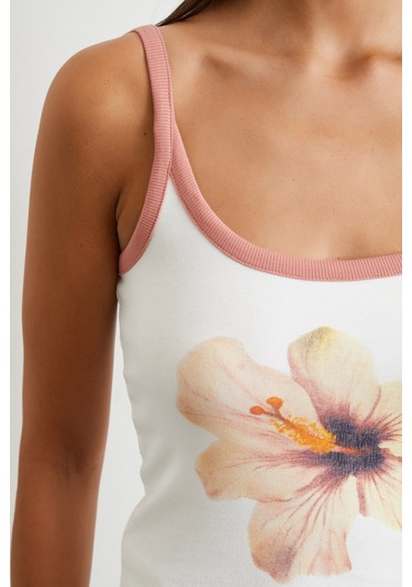 Çiçek Baskılı Askılı Top Ekru Ekru