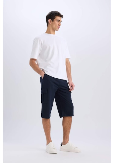 DeFacto Slim Fit Dar Kesim Kargo Cepli Basic Düz Kapri Şort T4693AZ25SMNV64