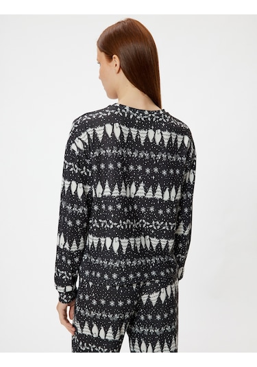 Koton Yılbaşı Temalı Pijama Üstü Baskılı Uzun Kollu Bisiklet Yaka Siyah Desenli 5wlk40007mk Siyah Koton Yılbaşı Temalı Pijama Üstü Baskılı Uzun Kollu Bisiklet Yaka Siyah Desenli 5wlk40007mk Siyah