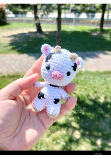 Amigurumi Minik İnek Anahtarlık Aksesuar Dukakidstoys