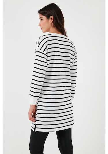 Lela Modest Çizgili Pamuklu Regular Fit Bisiklet Yaka Bayan Tunik 5865784 Beyaz Lela Modest Çizgili Pamuklu Regular Fit Bisiklet Yaka Bayan Tunik 5865784 Beyaz
