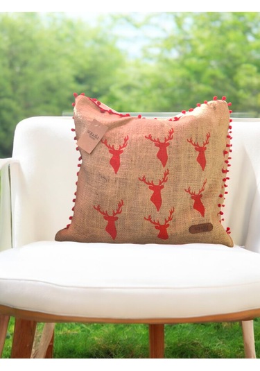 Püsküllü Jüt Kırlent 50 50 Kırmızı Geyik Desen