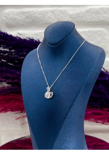 925 Ayar Gümüş Mistik Topaz Taşlı Kuğu Desenli Popüler Kadın Kolye Gümüş