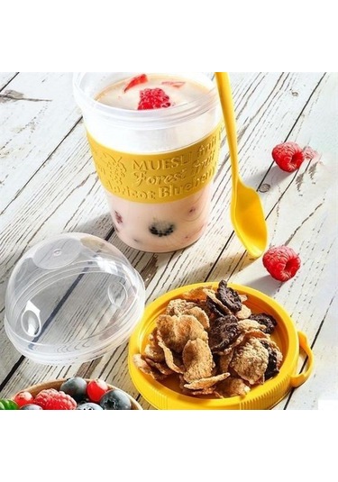 Taken Go Kapaklı Kaşıklı Pratik Taşınabilir Meyveli Yoğurt Kabı Şeffaf