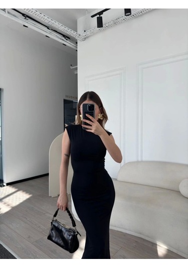 Kolsuz Uzun Likralı Elbise - Siyah Siyah