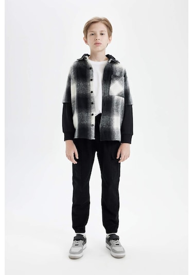 DeFacto Erkek Çocuk Oversize Geniş Kalıp Kapüşonlu Flanel Uzun Kollu Gömlek C7510A824WNAR213